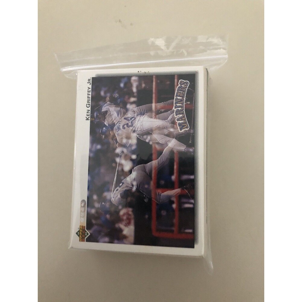 MLB Baseball Card Collector Lot of 50 Topps-Upper Deck- Donruss-Post-Score-Fleer